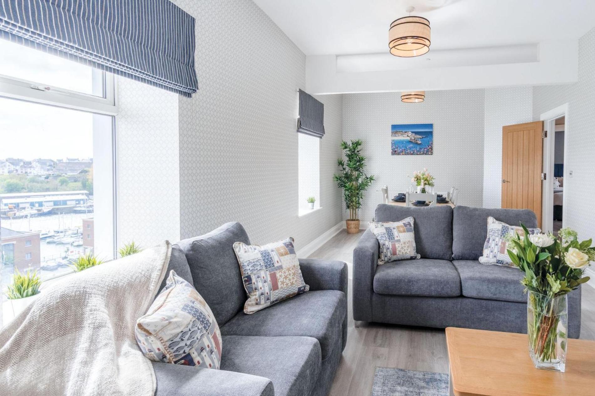 Beach Haven Hideout - 2 Bedroom - Milford Haven Exteriör bild
